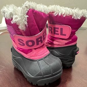 Sorel girl toddler snow boots size 4